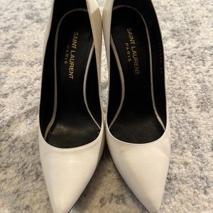 Saint Laurent Dove White Pumps Size 37 / 38